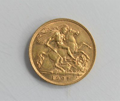Lot 142 - An Edward VII gold half sovereign dated 1907.
