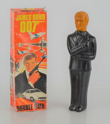 Lot 316 - A vintage James Bond bubble bath with contents...