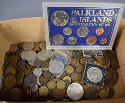 Lot 359 - A collection of various coins; Falkland Island,...