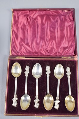 Lot 50 - A set of silver spoons, Birmingham 1896, each...