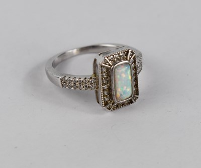Lot 88 - An Art Deco style opaline and simulated...