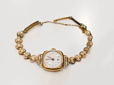 Lot 265 - A vintage 9ct gold ladies wristwatch with 9ct...