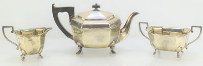 Lot 302 - A Silver tea set comprising teapot, sugar bowl...