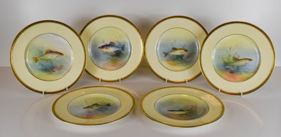 Lot 206 - A good set of six Royal Worcester plates by A...