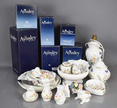 Lot 122 - A quantity of Aynsley ceramics to include lamp...