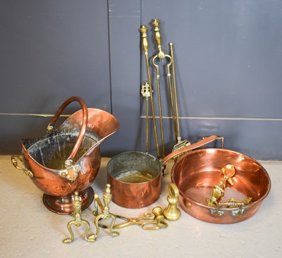 Lot 328 - A group of copper and brass to include fire...