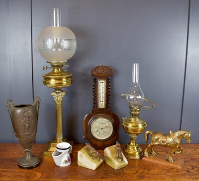 Lot 88 - A group of items to include a Bravingtons ltd...