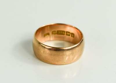 Lot 37 - A 9ct gold wedding band, size M, 4.71g.