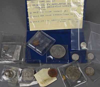 Lot 178 - A group of coins to include a Queen Victoria...