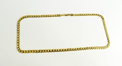 Lot 150 - A 9ct yellow gold flat chain link necklace, 15....