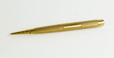 Lot 109 - A 9ct gold rotary pencil, by S Morden & Co,...