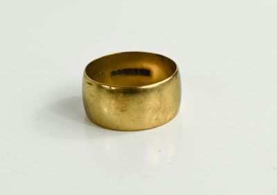 Lot 95 - A 9ct gold wedding band, size M, 4.6g.