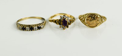 Lot 82 - Three 9ct gold rings, one having I Love You...