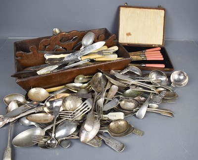 Lot 212 - A quantity of silver plated flatware, a boxed...