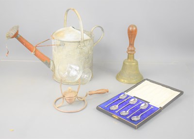 Lot 219 - A group of collectables to include a Brandy...