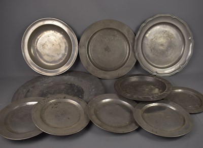 Lot 524 - A group of ten antique pewter plates and...