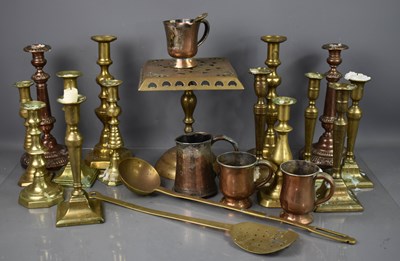 Lot 520 - A selection of antique brass and copper, to...