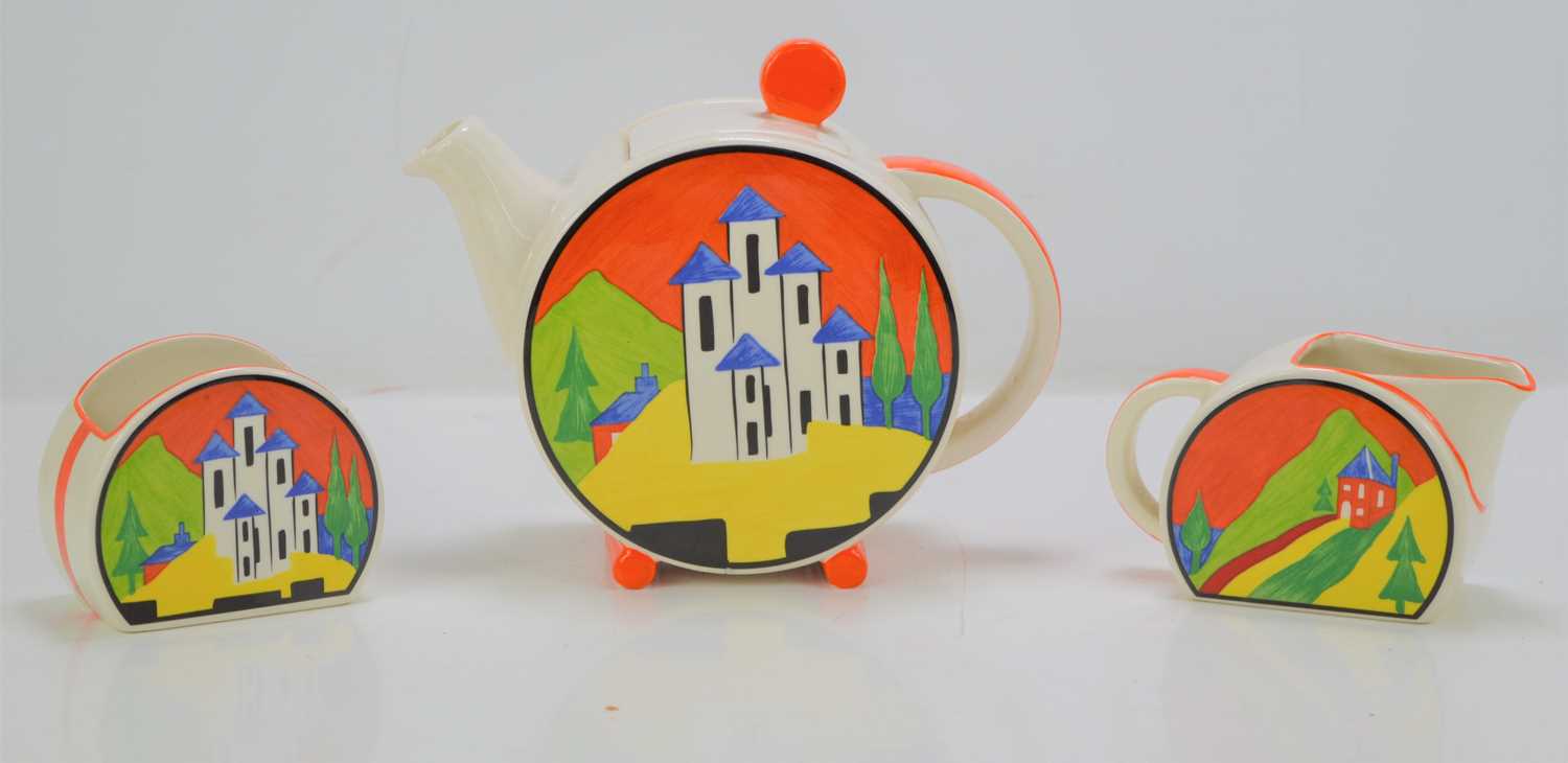 Lot 14 - A Clarice Cliff "Bizarre" pattern by Wedgwood...
