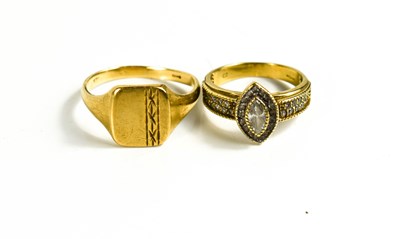 Lot 157 - A 9ct gold signet ring, with engraved...