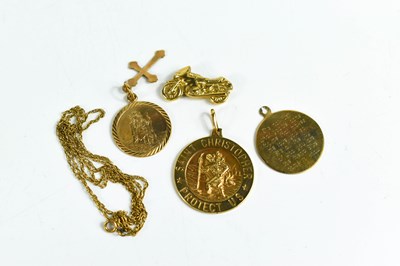 Lot 156 - A group of 9ct gold, to include three Saint...