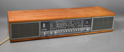 Lot 607 - A vintage Bang & Olufsen Beomaster 900 stereo.