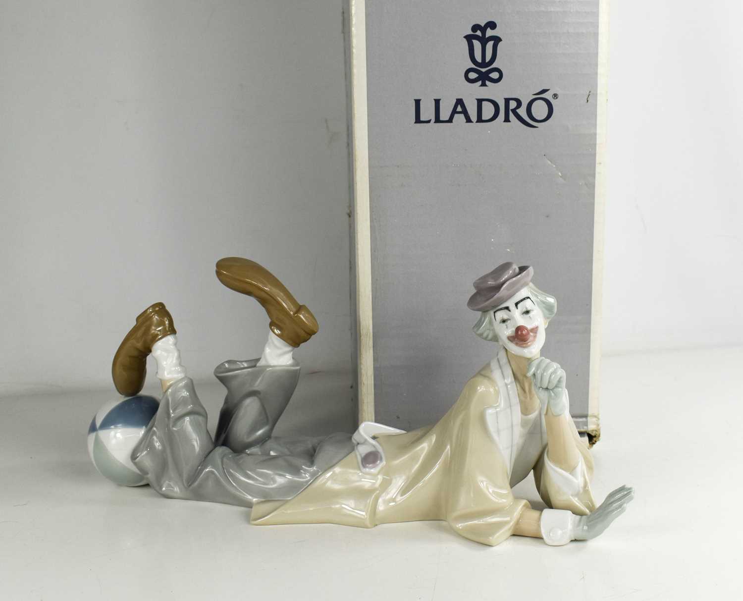 Lot 402 - A Lladro porcelain Clown, in original box.