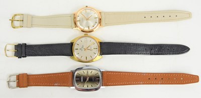 Lot 86 - A vintage Solvil et Titus wristwatch baton...