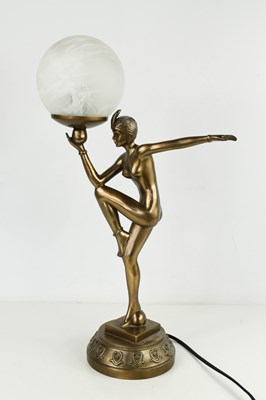 Lot 43 - An Art Deco style table lamp in the form of a...