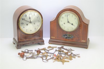 Lot 53 - Two mahogany cased mantel clocks with a...