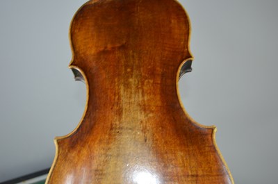 Lot 400 - A late 18th century violin, label inside which...