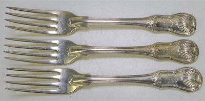 Lot 316 - Three Georgian silver dessert forks in the...