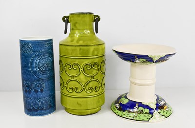 Lot 205A - A group of ceramics to include an Italian...