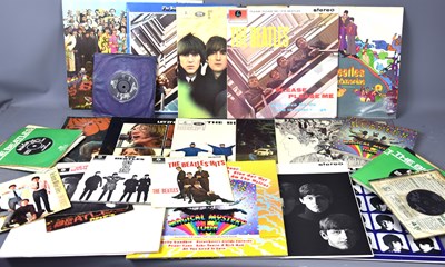 Lot 377 - A collection of Beatles vinyl LPs comprising...