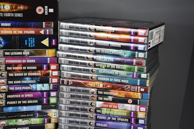 Lot 362 - A large collection of Doctor Who dvd boxsets,...