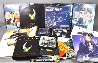 Lot 346 - A group of sci-fi related vinyl record...