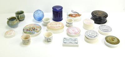 Lot 572 - A group of Victorian and later medicine pot...