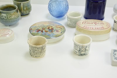 Lot 572 - A group of Victorian and later medicine pot...