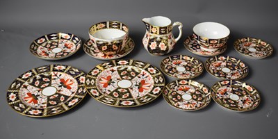 Lot 513 - A quantity of Royal Crown Derby porcelain,...