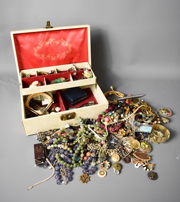 Lot 276 - A vintage jewellery box together with a...