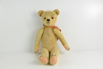 Lot 590 - A 1930s/40s straw filled mohair teddy bear.