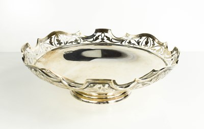 Lot 462 - A silver pedestal dish, by Martin Hall & Co.,...