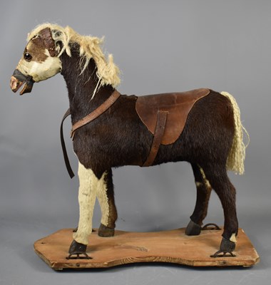 Lot 351 - An antique child's play horse / pulley horse,...