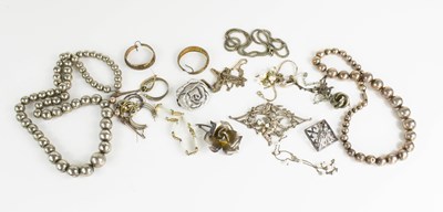 Lot 260 - A group of silver jewellery, including...