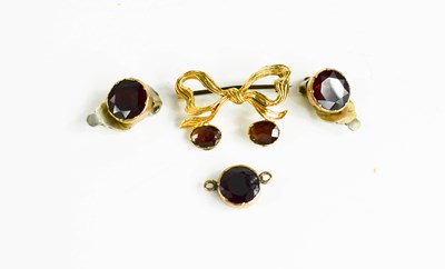 Lot 85 - A 19th century 9ct gold bow form brooch with...
