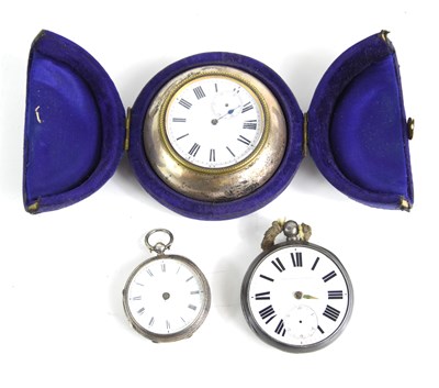 Lot 212 - An Edwardian silver cased travel clock in the...