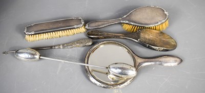 Lot 147 - A quantity of silver dressing table items,...