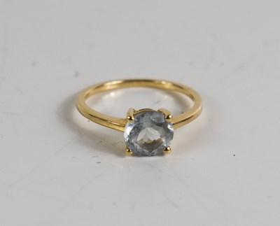 Lot 363 - A 9ct gold Espirito Santo Aquamarine ring,...