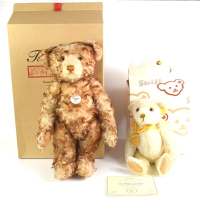 Lot 330 - A Steiff limited edition Replica Teddy Bear...