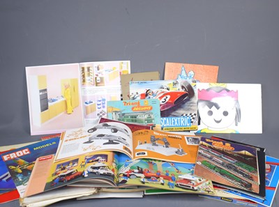 Lot 314 - A large group of vintage toy catalogues to...