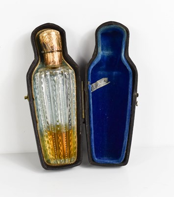 Lot 192 - A 19th century scent bottle with cut glass...